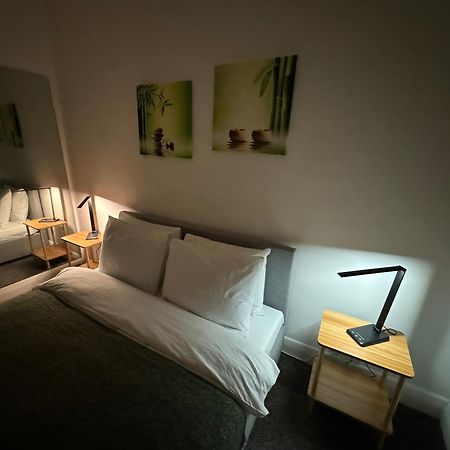 Prime Location Apartamento In Camden Town London Exterior foto